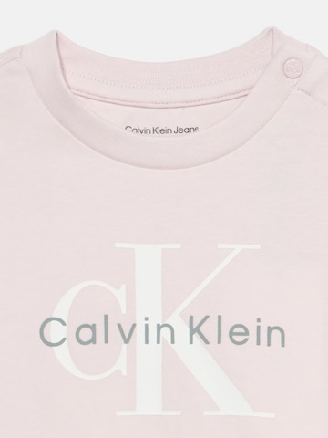 purpurinė Calvin Klein Jeans Marškinėliai