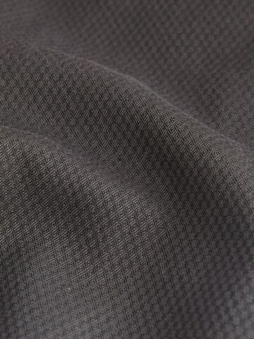 Coupe slim Pantalon à plis Next en gris