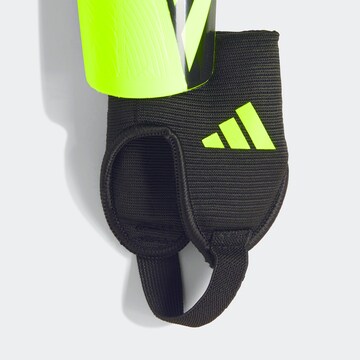 ADIDAS PERFORMANCE Guard in Green