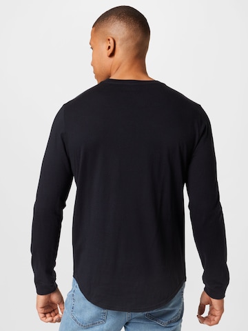 HOLLISTER Shirt in Schwarz