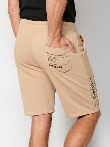 KOROSHI Regular Trousers in Beige