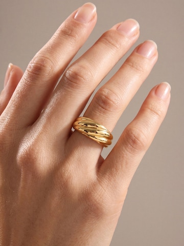Jobo Ring in Gold