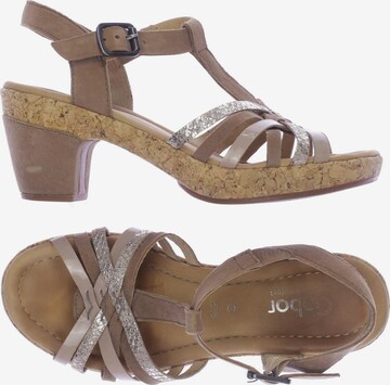 GABOR Sandalen 38,5 in Beige: predná strana