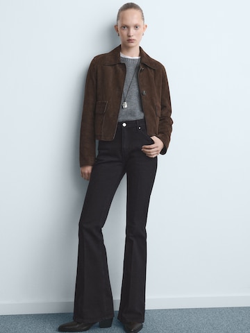 MANGO Na zvonec Kavbojke 'VIOLETA' | črna barva