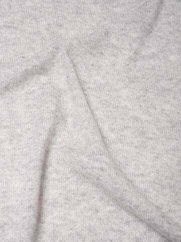MayTree Scarf in Grey