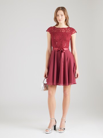 SWING Cocktail dress in Red