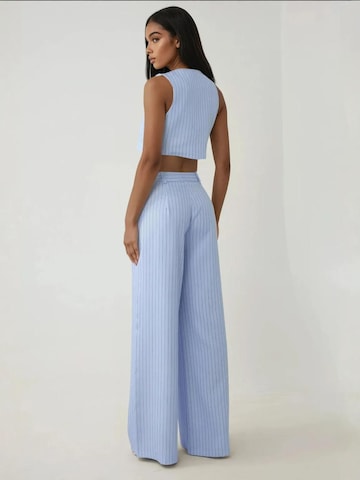 Wide leg Pantaloni con pieghe di Hiccup in blu