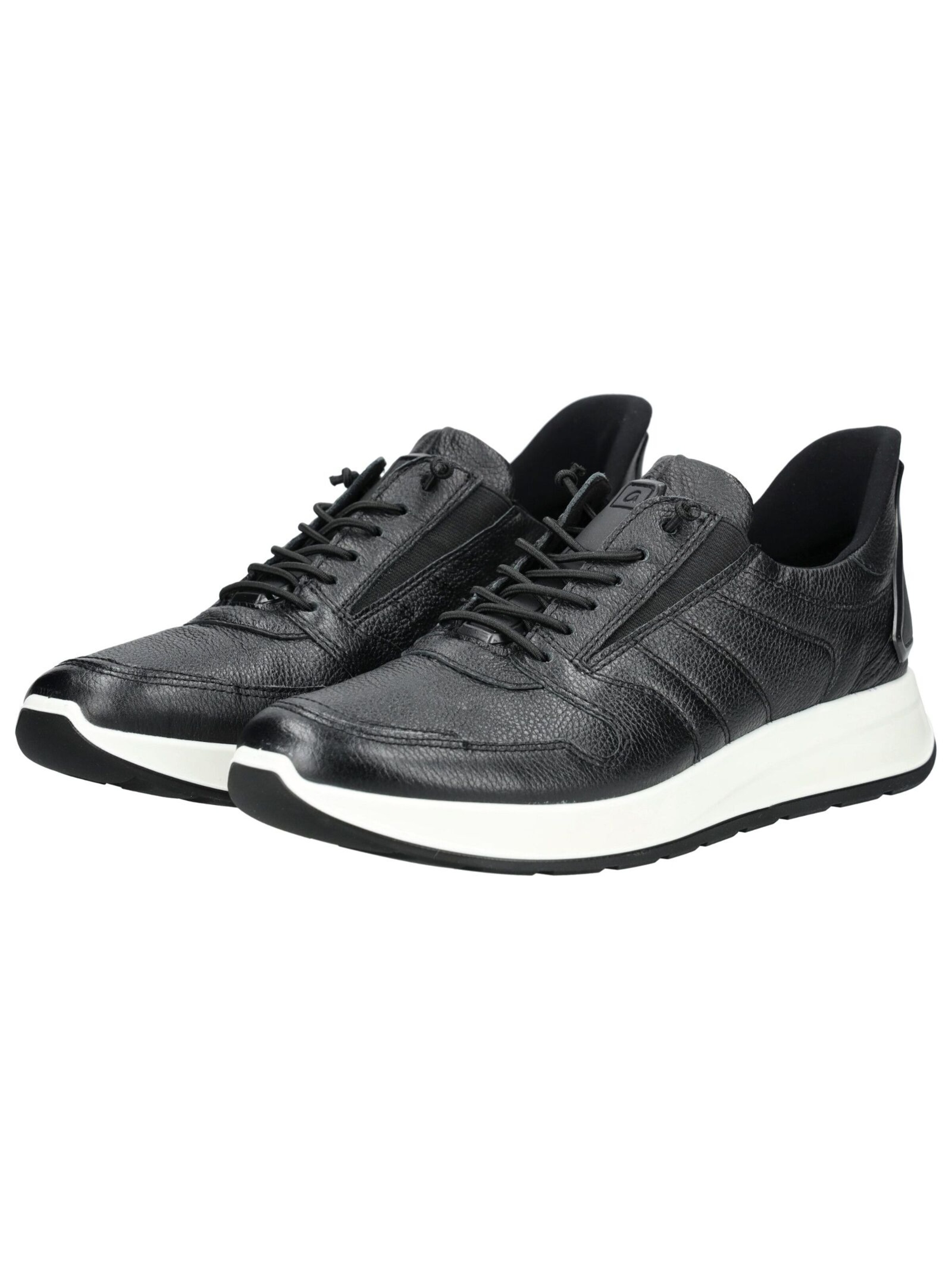 ARA Platform trainers in Black