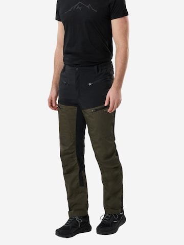 SWEDEMOUNT - regular Pantalón de montaña 'Nordkap' en verde