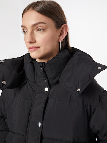 Gina Tricot Зимняя куртка 'Agnes' в Черный