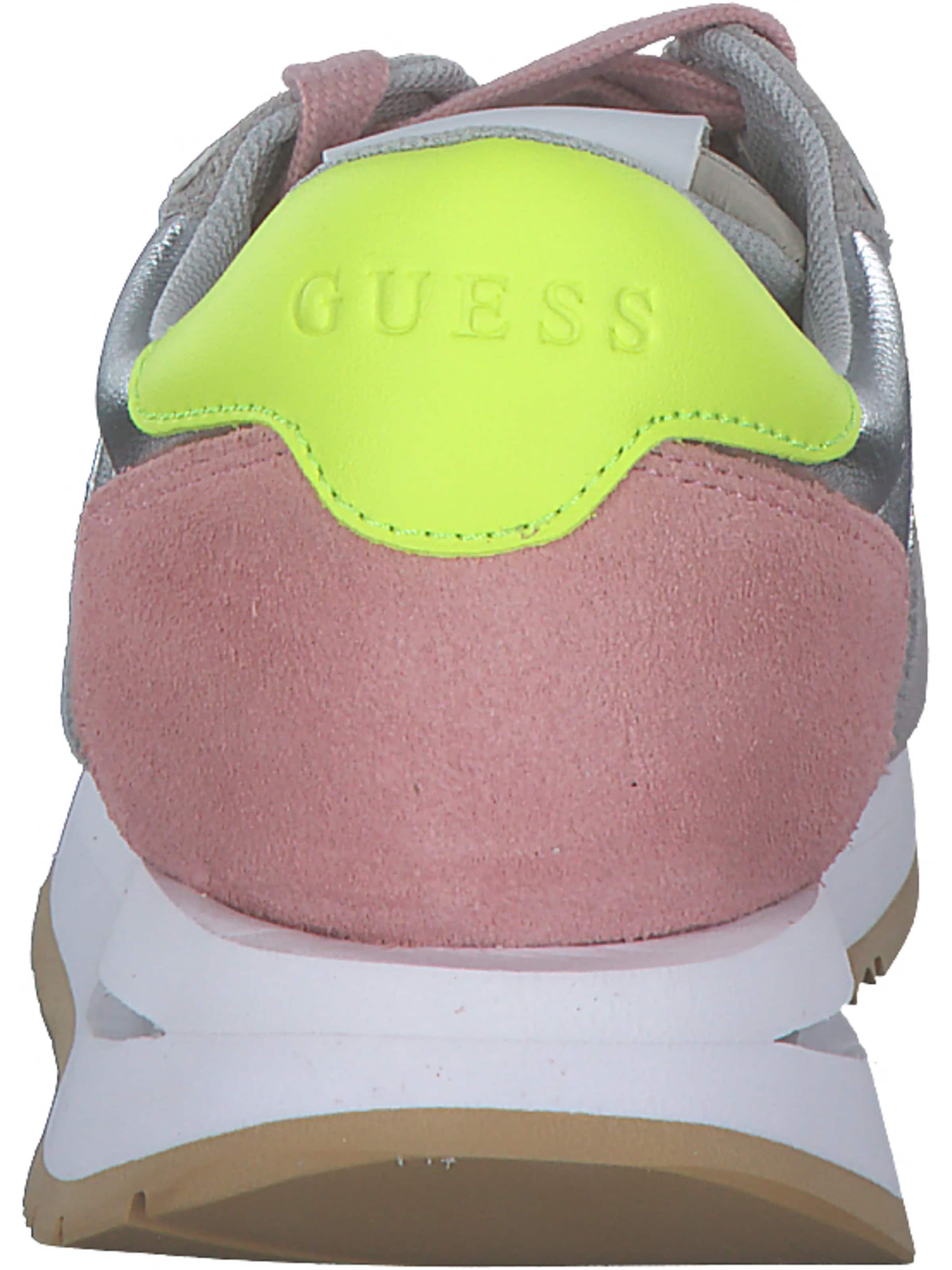 GUESS Sneakers laag 'Energy' in Roze