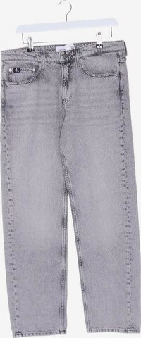Calvin Klein Jeans in 31 in Grey: front