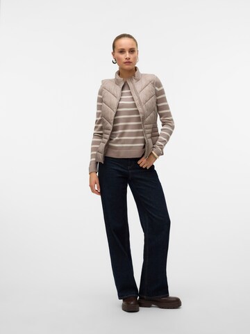 VERO MODA Bodywarmer 'VMSORAYASIV' in Grijs