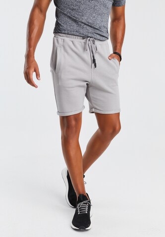 Leif Nelson Slimfit Shorts 'LN-8316' in Grau