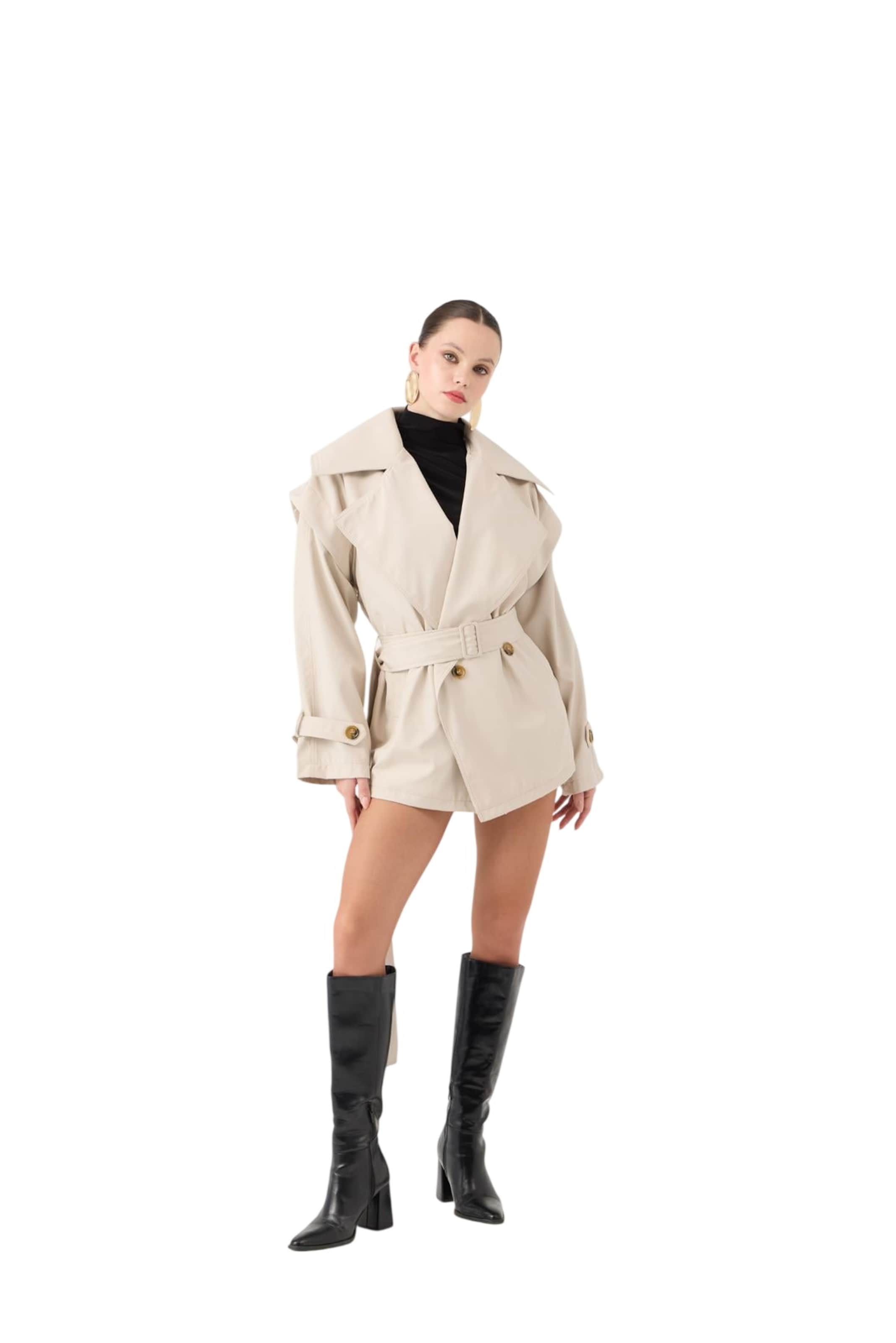 HOLLY LOLLY Between-seasons coat in Beige