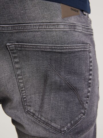 CHASIN' Slimfit Jeans ' Crown James ' in Grijs