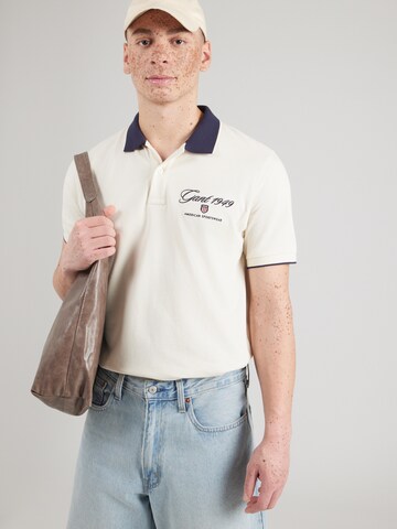 GANT Μπλουζάκι σε μπεζ: μπροστά