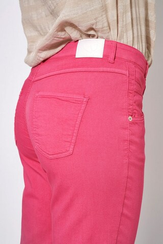 TONI Regular Trousers in Pink