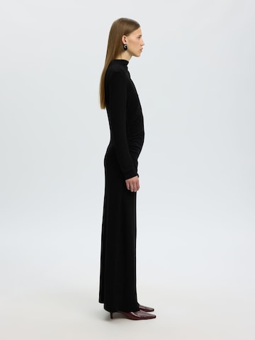 Rochie de seară de la SELECTED pe negru