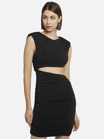 Nicowa Cocktail dress in Black