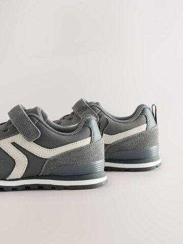 Next Sportcipő - szürke