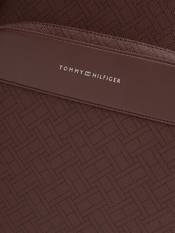 TOMMY HILFIGER Rucksack in Braun