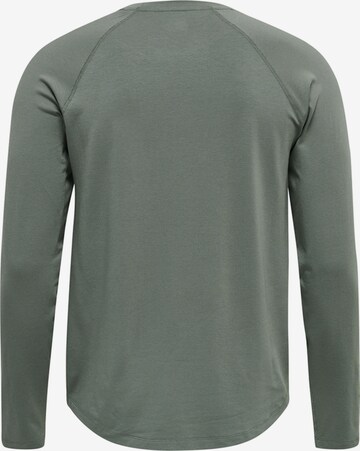 Hummel Performance Shirt in Green