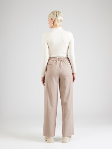 Wide leg Pantaloni con pieghe 'VARONE' di VILA in grigio
