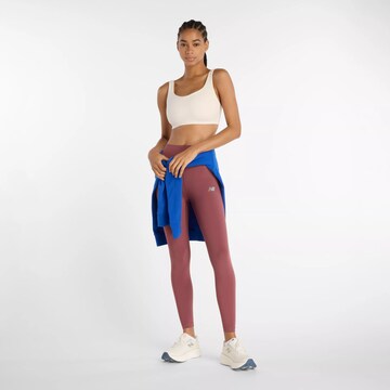 Skinny Pantalon de sport new balance en rouge
