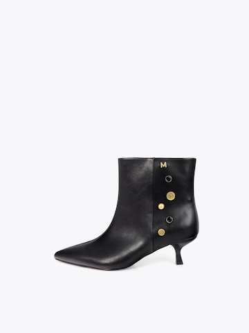 Lola Casademunt - Botas pelo tornozelo em preto: frente