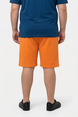 Men Plus Regular Trousers 'Bermuda' in Orange