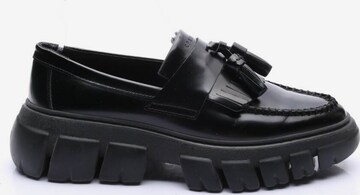 Copenhagen Flats & Loafers in 39 in Black: front