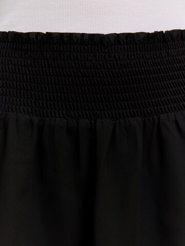 EDITED Skirt 'Magnolia' in Black