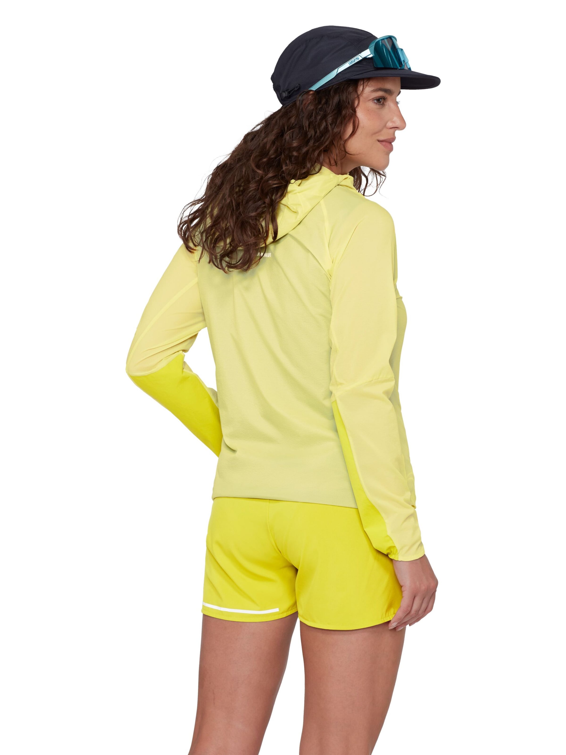 MAMMUT Outdoor Jacket in Yellow