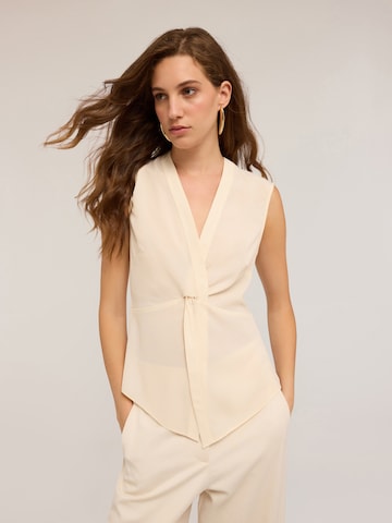 Chemisier MOTIVI en beige