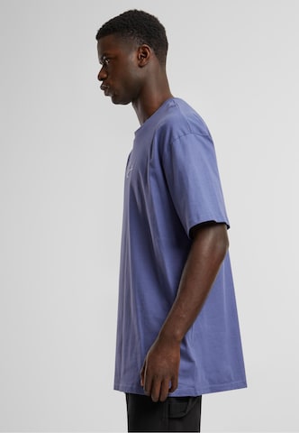 Karl Kani - Camisa 'Essential' em azul