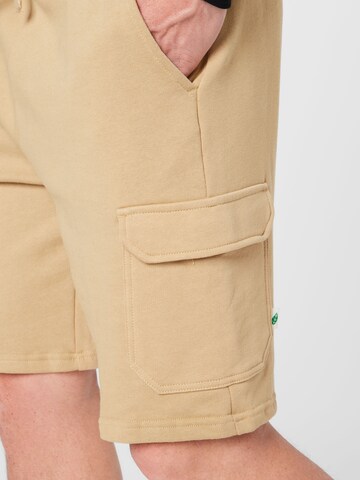 Regular Pantalon cargo Urban Classics en beige