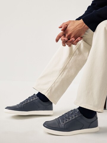 Sneaker bassa di Next in blu