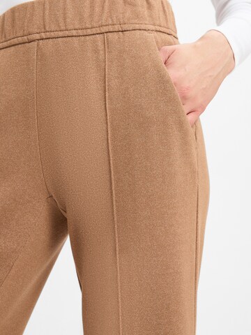 Rosner Wide leg Pleated Pants ' May ' in Brown