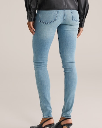WE Fashion Skinny Fit Дънки в синьо