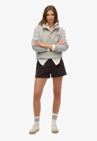 Superdry Regular Broek 'Essential' in Zwart