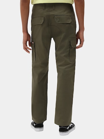 Regular Pantalon cargo DICKIES en vert