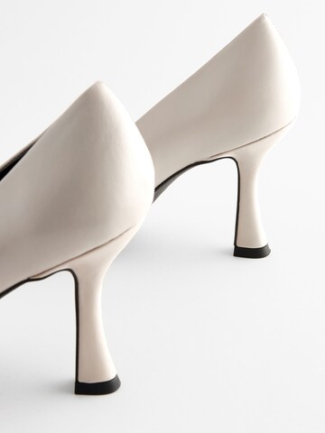 Escarpins Next en blanc