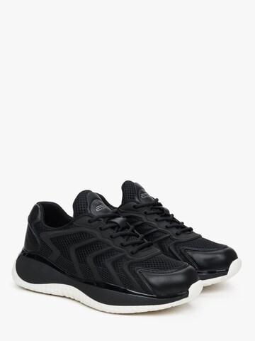 Estro Sneakers laag '7650' in Zwart