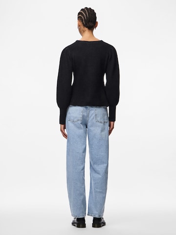 PIECES Gebreid vest 'PCAnnie' in Zwart