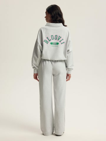 Wide leg Pantaloni 'Kayci' di ESOTIQ in grigio
