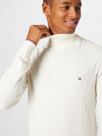 TOMMY HILFIGER - Pullover em branco