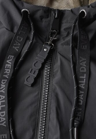 CECIL Windbreaker in Schwarz