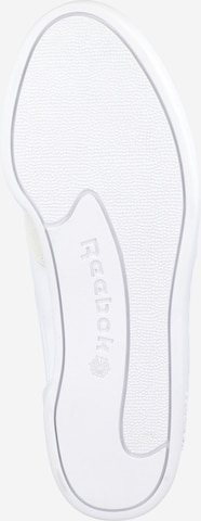 Baskets basses 'Clean' Reebok en blanc