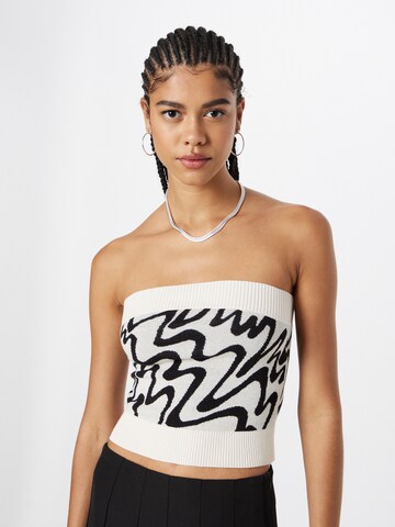 Monki Knitted Top in White: front